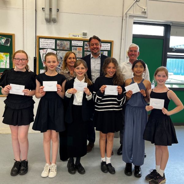 That comment summed up how all the participants felt at this year’s Dragons’ Den at High Beeches Primary School. The winning team had created handmade customised jewellery which the Dragons felt would really attract buyers at the school’s Summer Fair.